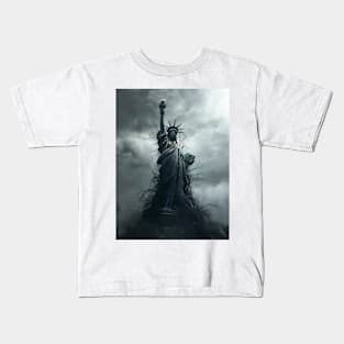 Statue of Liberty: America a Shambled Nation Kids T-Shirt